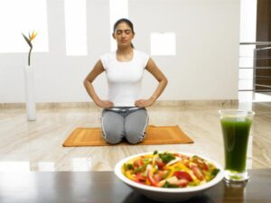 How can yoga help us lose weight?